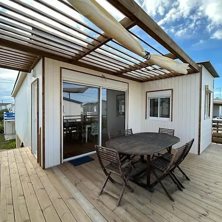 Maison 200 M De La Climatisation Et Wifi *