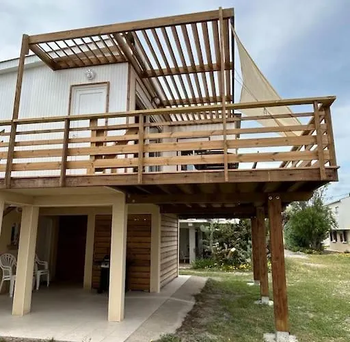 Dom wakacyjny Maison 200 M De La Climatisation Et Wifi