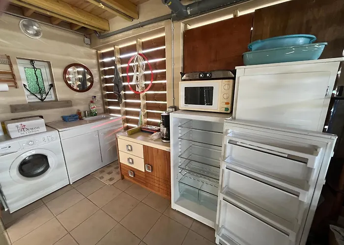 Maison 200 M De La Climatisation Et Wifi Gruissan